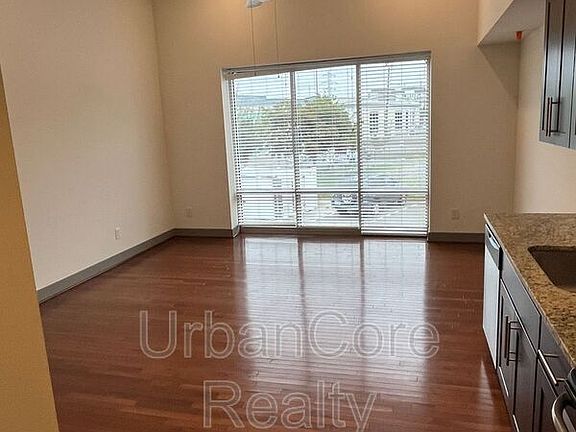 3rd image of 1400 N Arthur Ashe Blvd Unit 204
