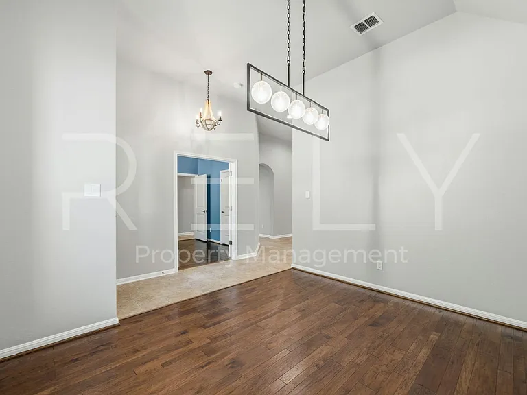 227 Choke Canyon Ln — Photo 5