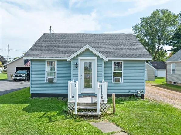 717 North CEDAR AVENUE, Marshfield, WI 54449