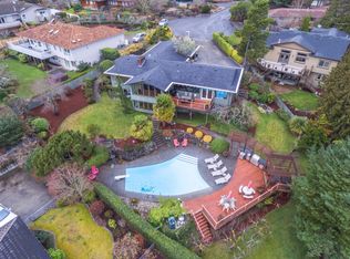 9720 Harborview Pl, Gig Harbor, WA 98332