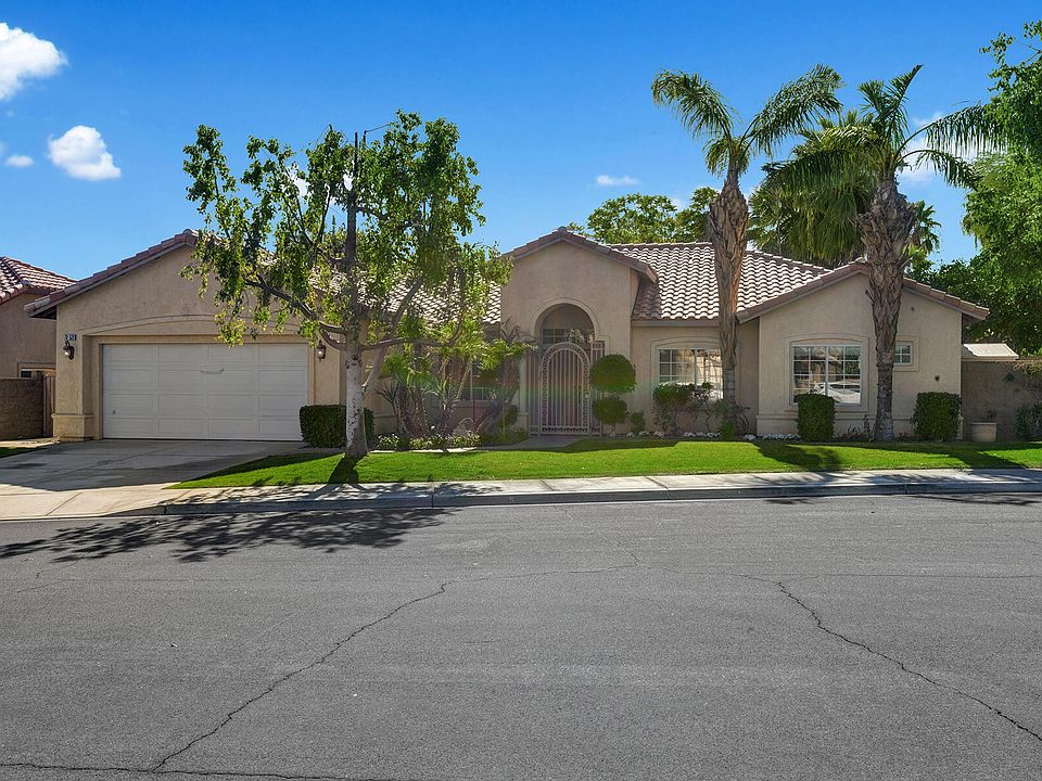1st image of 78531 Pompeii Ct