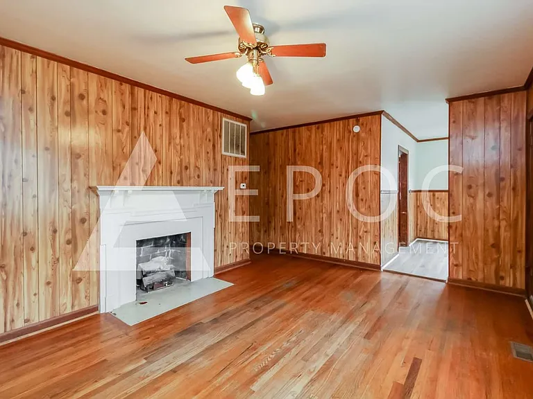 919 Bellvue St — Photo 6