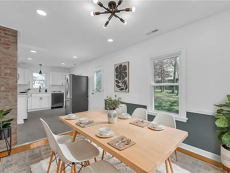 2915 W 45th Ave — Photo 6