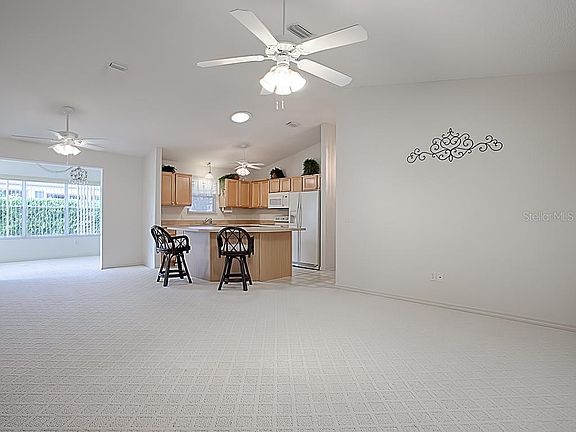 4th image of 616 Oberlin Ct