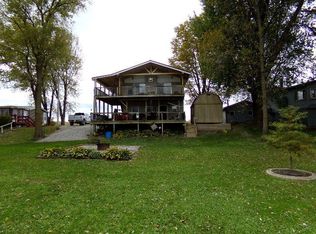1202 Hinkeyville W, Atalissa, IA 52720