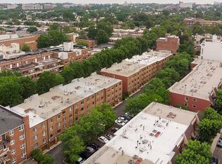 71-35 Sutton Pl #2F, Fresh Meadows, NY 11365