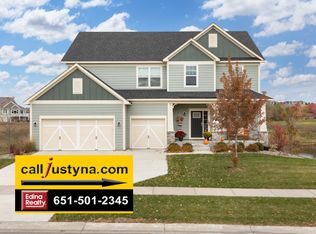 1630 Bluewater Ln, Woodbury, MN 55129