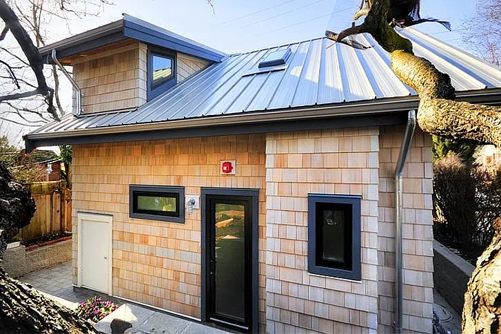 3608 W 30th Ave — Photo 2
