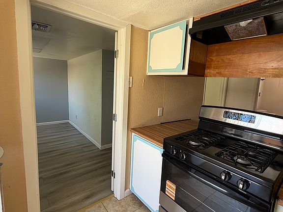 3rd image of 306 Topeka St #A