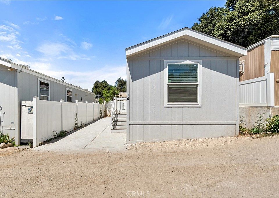1st image of 12741 Sierra Hwy #16
