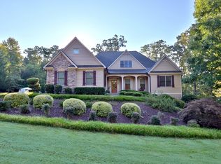 118 Amberleigh Dr, White, GA 30184
