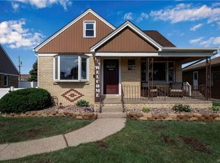 179 Farmingdale Rd, Cheektowaga, NY 14225