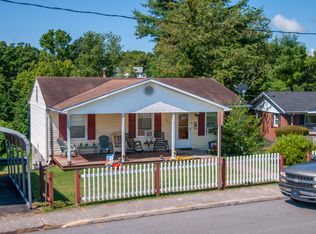 219 Diamond St, Lexington, VA 24450