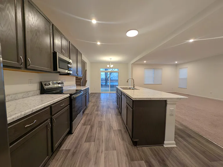 8246 Woodstar Dr — Photo 11