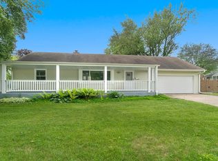 2911 Oak Grove Ln, Rockford, IL