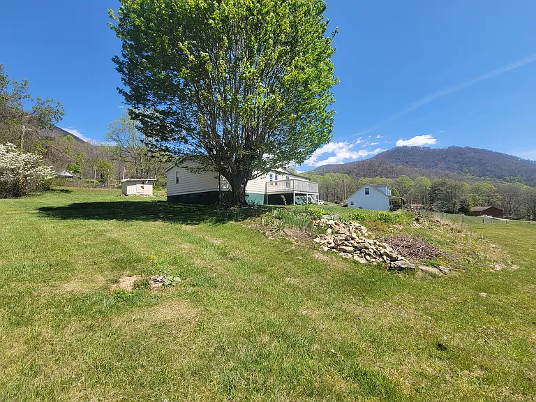41 Headman Ln — Photo 3