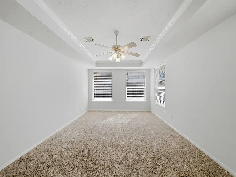 1631 Crescent Shores Ln — Photo 25