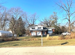 331 Parkshore Dr, Shorewood, IL