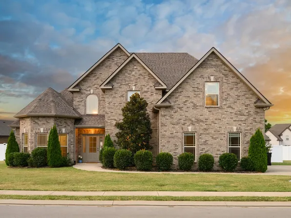 5120 Prickly Pine Pl, Murfreesboro, TN 37128