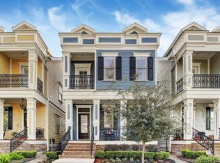 926 Aurora St, Houston, TX 77009