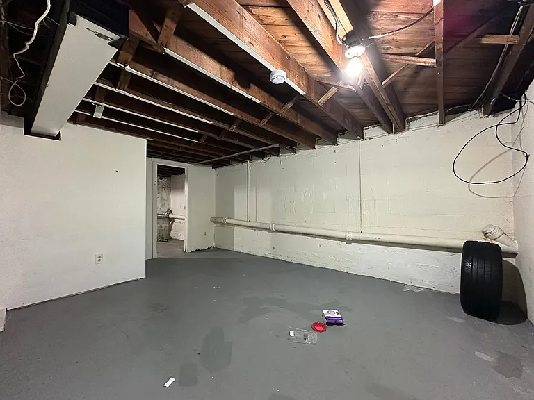 Colby Court - New Haven CT — Photo 13