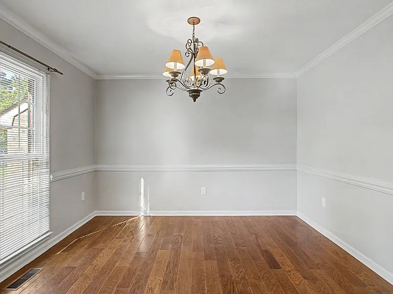128 Stone Lake Ct — Photo 3