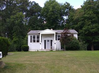 5595 Dogwood St, Jackson, MI 49201