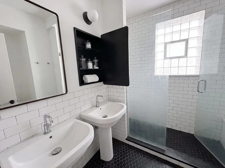 834 W Waveland Ave — Photo 8