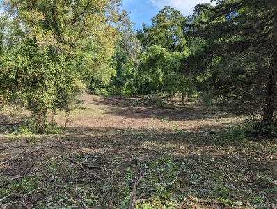 2 Dawson Rd, Milford, MI, 48381