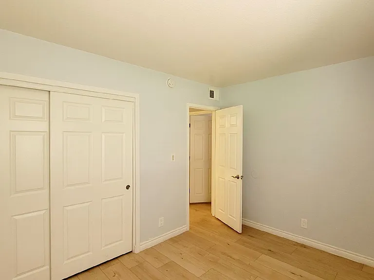 4960 Indian River Dr #467 — Photo 19