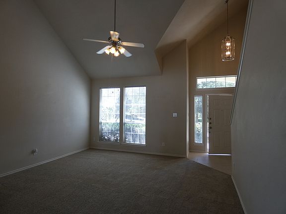 3rd image of 9261 Odeum Dr