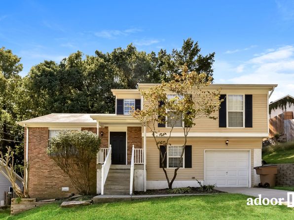 904 Strand Fleet Dr