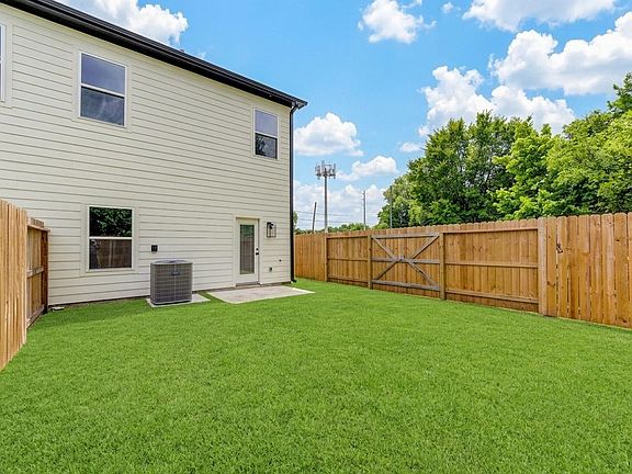 2nd image of 7201 Edmont Ln