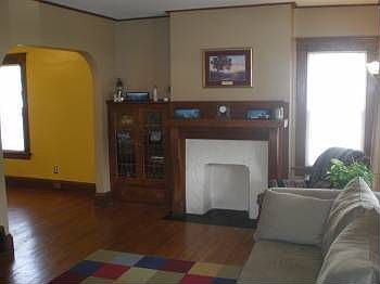 5th image of 1608 Winton Ave