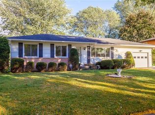 20 Le Manz Dr, Rochester, NY 14606