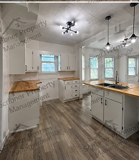 116 South Elm Street - 1 — Photo 4