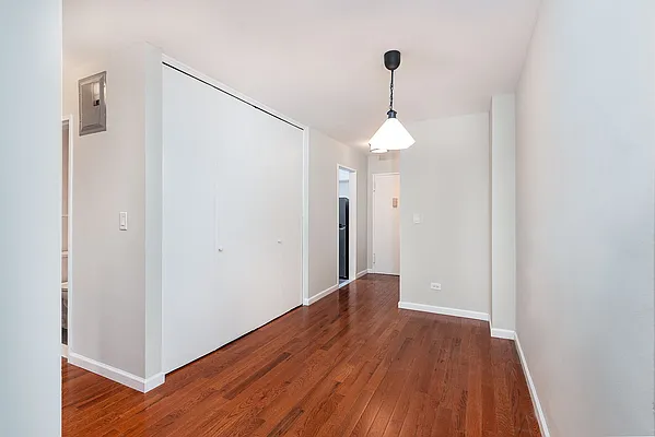 Sold by Highline Residential | media 16