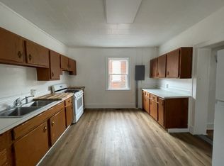 423 W 7th St APT 1, Mishawaka, IN