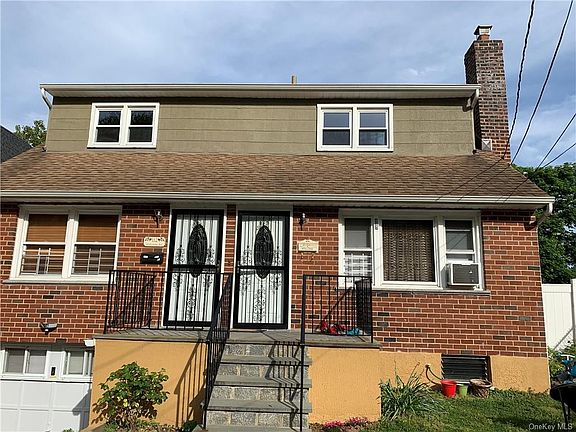 2nd image of 112 Alexander Ave Unit 2