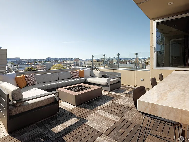 542-544 Natoma St #A — Photo 27