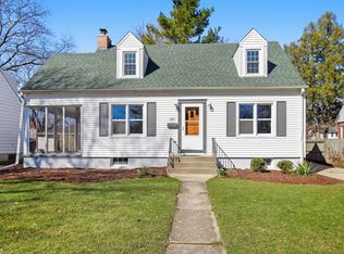 222 S Hudson St, Westmont, IL