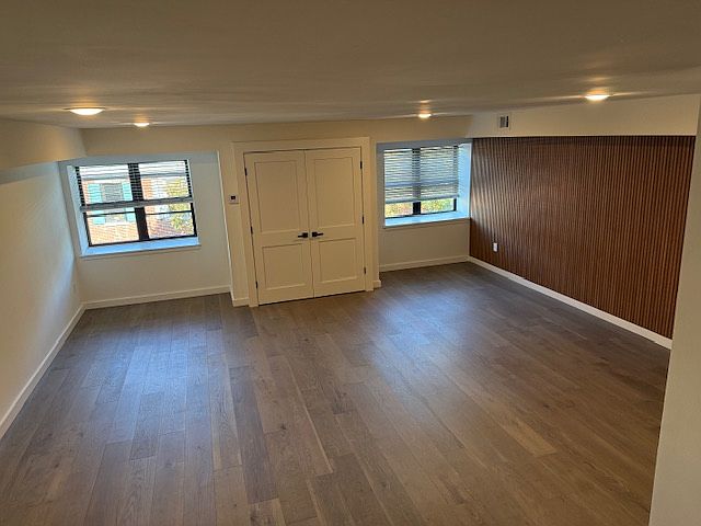 1st image of 1118 Lombard St APT 12