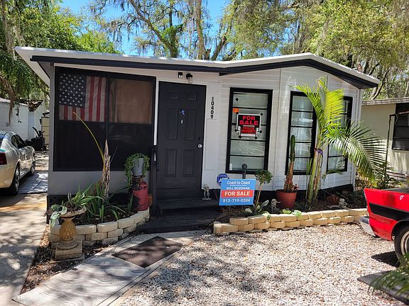 2nd image of 10409 Barbarosa Cir