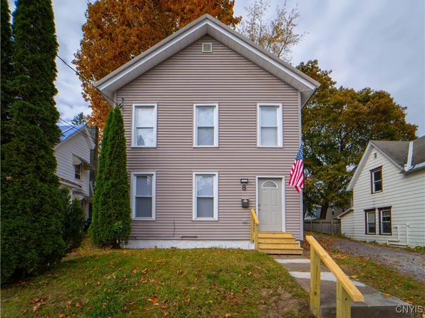 8 Howard St, Dolgeville, NY 13329