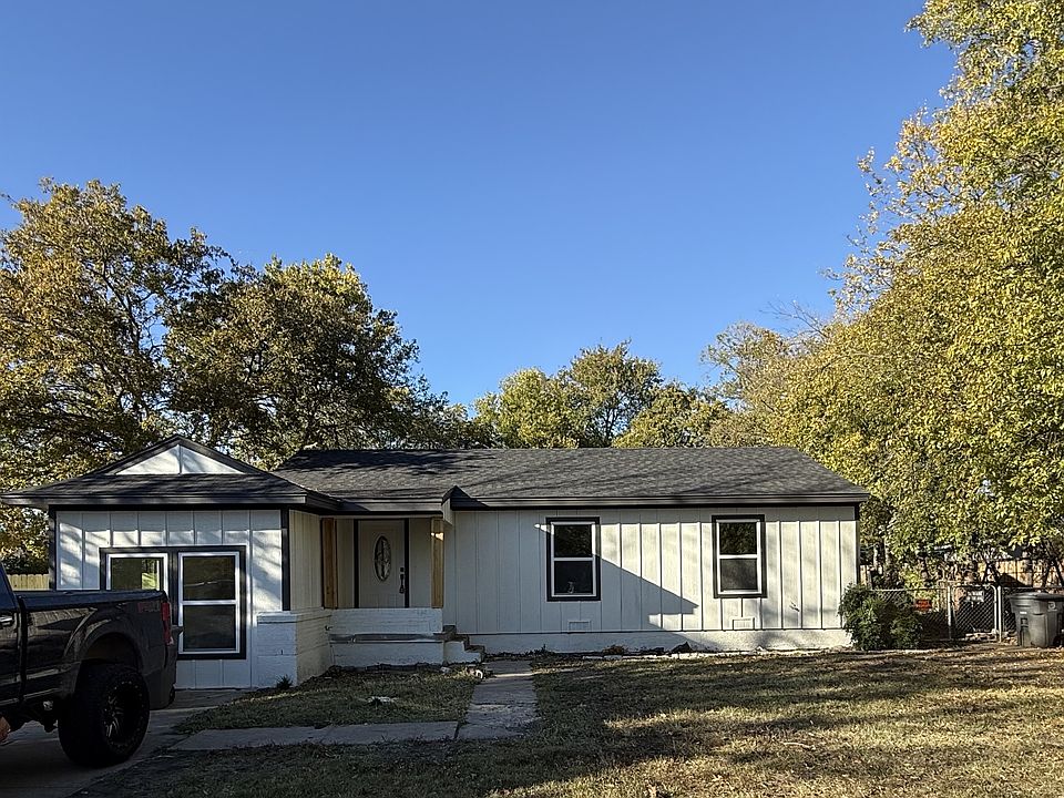 1st image of 2205 Tealford Dr