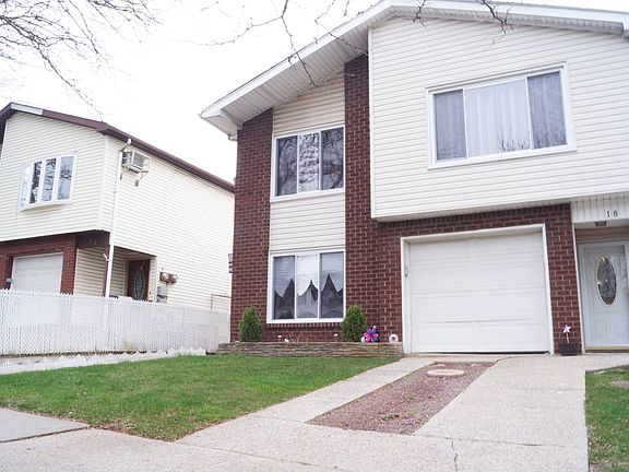 2nd image of 18 Kunath Ave