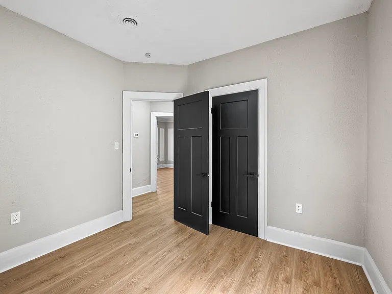 2254 Taylor St #2 — Photo 20