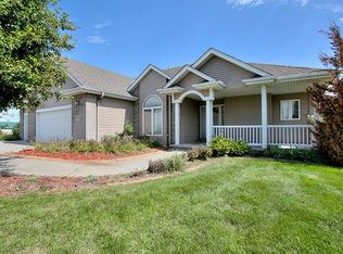 8501 N 180th St, Bennington, NE 68007