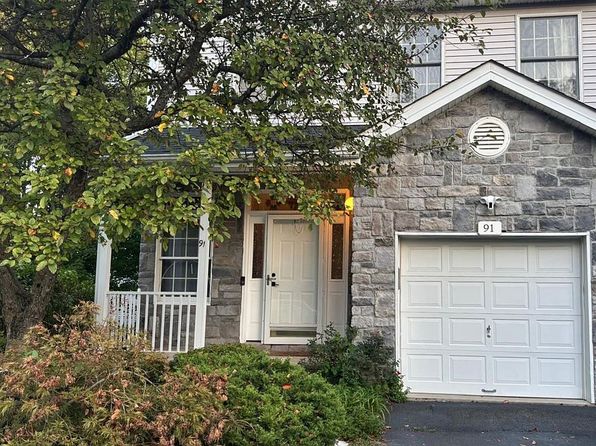 91 Emily Pl