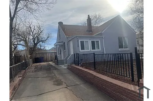 3120 W Custer Pl Photo 1
